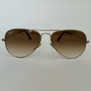 Ray-Ban Aviator Sunglasses – Brown Gradient + Gold Frame